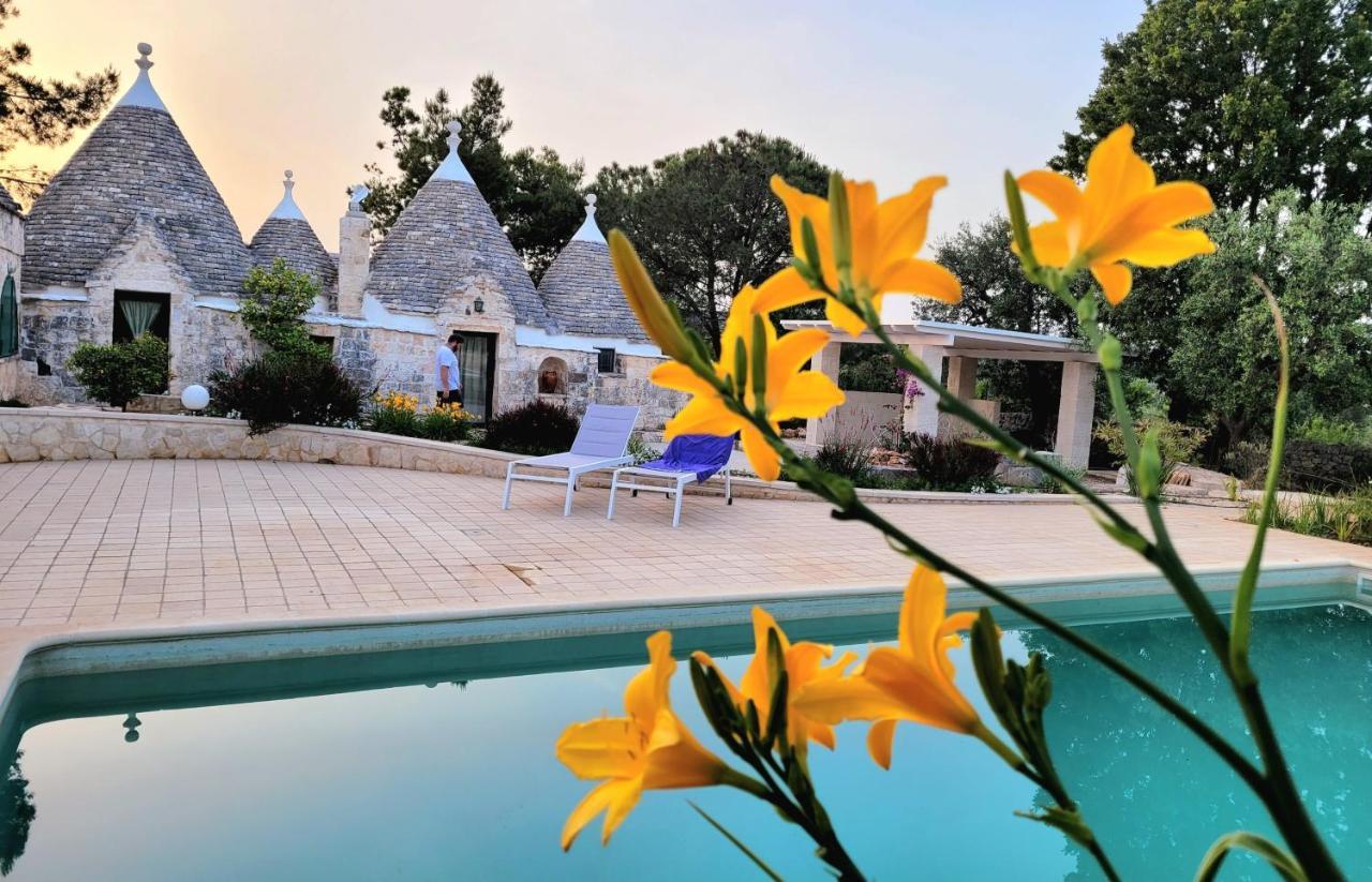Trullo Bosco Libero Ostuni Villa Ngoại thất bức ảnh