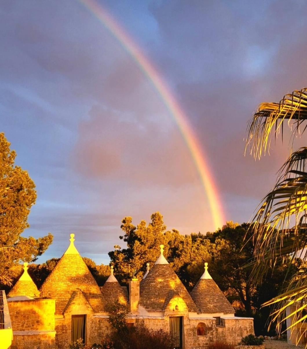 Trullo Bosco Libero Ostuni Villa Ngoại thất bức ảnh