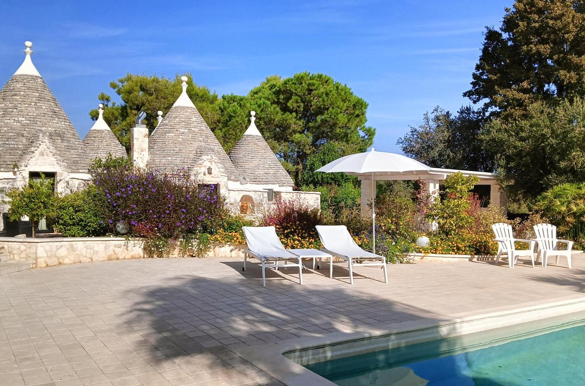 Trullo Bosco Libero Ostuni Villa Ngoại thất bức ảnh