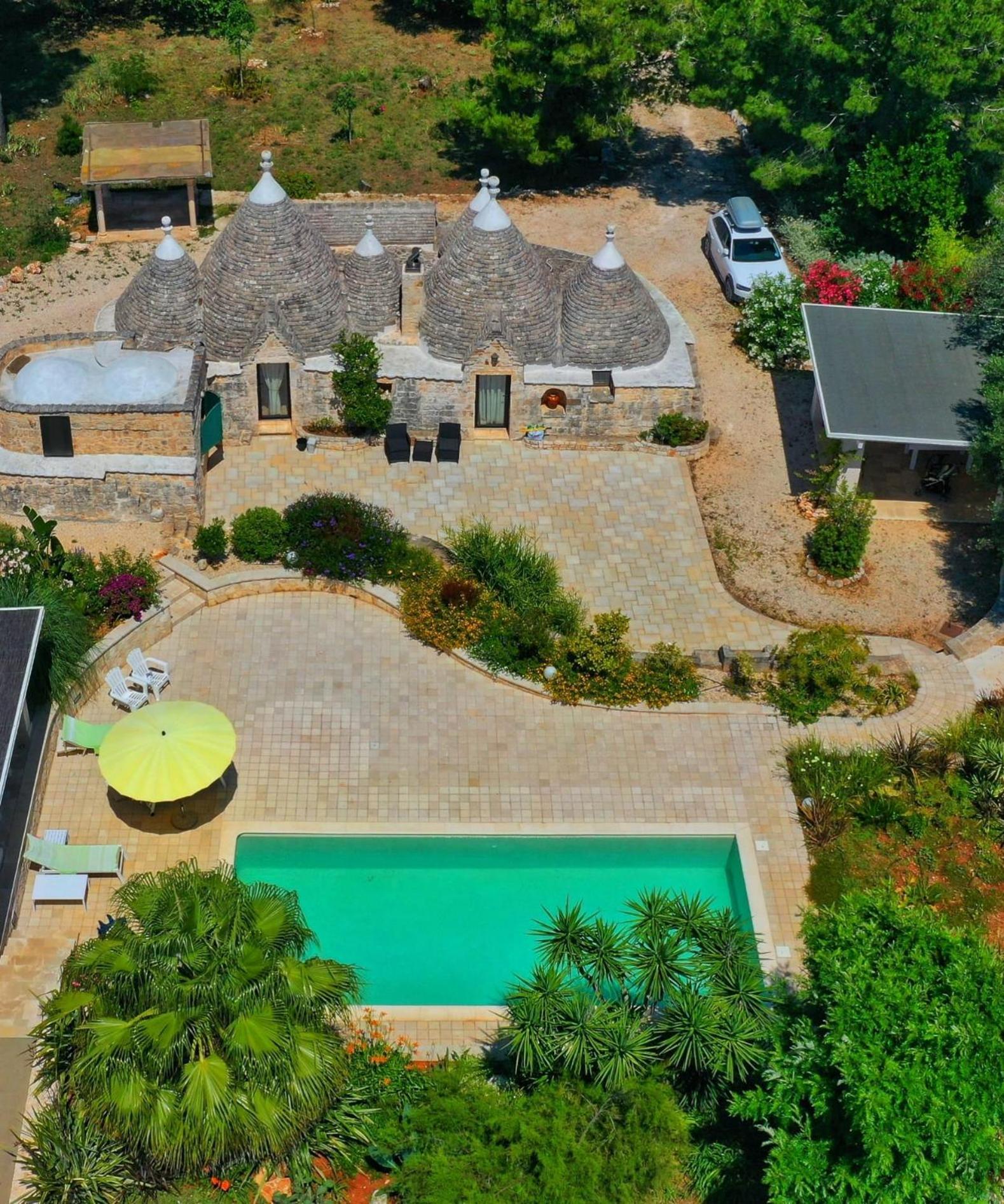 Trullo Bosco Libero Ostuni Villa Ngoại thất bức ảnh